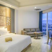 Deluxe Double Room with Balcony and Sea View