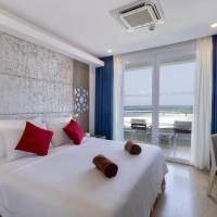 Family Room with Sea View