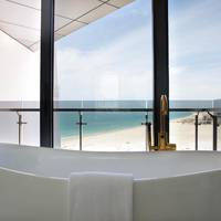 Abu Dhabi Suite