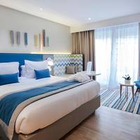 Guest room, 1 King, Sea view, Balcony