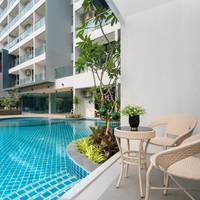 Family Deluxe Pool Access