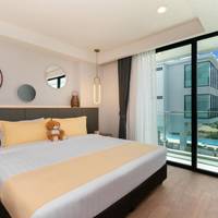 Two-Bedroom Deluxe Suite (twin or double)