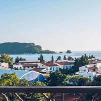 Double Room with Sea View (2 adults)
