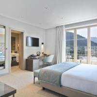 Room #383003227