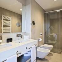Room #383003230