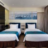Room #463320338