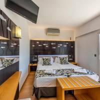 Double or Twin Room with Street View
