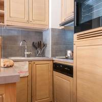 Standard One-Bedroom Apartment (4 People)