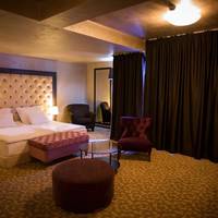 Deluxe Double Room (2 Adults)