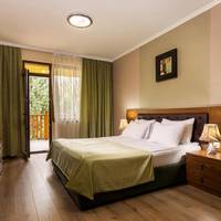 Suite with Balcony - Free Spa Access