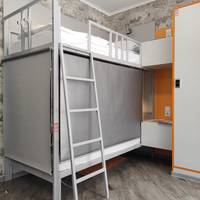 Bed in 8-Bed Mixed Dormitory Room With Curtain