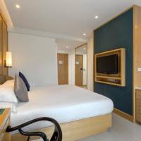 Superior Pool View - King Bed