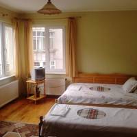Triple Room with Private Bathroom