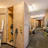 Apartment (12 - 14 adults)