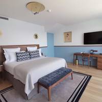 Suite with Sea View