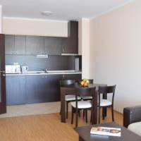 One-Bedroom Apartment with Balcony (3 Adults)