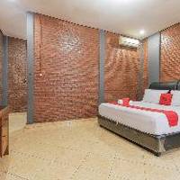 Room #446496007