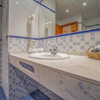 Room #31835207