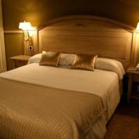 Room #1690417