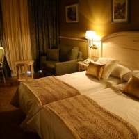 Room #1690418