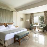 Room #1468350