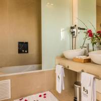 Room #32800957