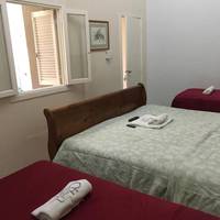 Quadruple Room with Private Bathroom