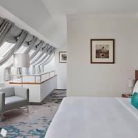 Duplex Suite, M Club lounge access, 1 Bedroom Bi-level Loft
