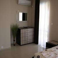 Villa 5	