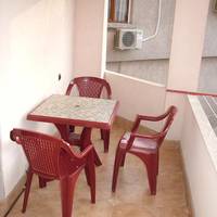 One-Bedroom Apartment with Balcony (3 Adults)