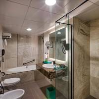 Deluxe Suite, 1 King Bed
