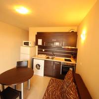 One-Bedroom Apartment with Sea View (4 Adults)