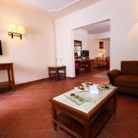 Family Suite with Garden View 