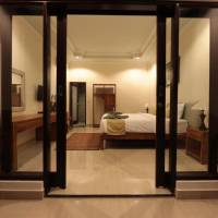 Day Use (Max 8 Hours) at Deluxe Double or Twin Room