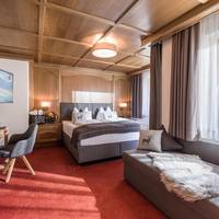 Triple Room with Mountain View