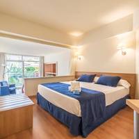 Room #9290460