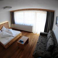Pleasant Double Room with Balcony