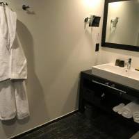 Room #2120625