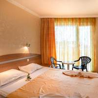 Room #2953814