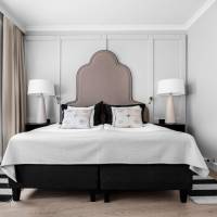 1 Twin Bed