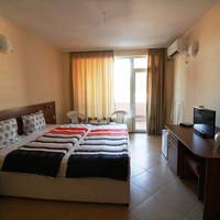 Double or Twin Room with Terrace