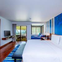 Ocean View 1 Bedroom Suite 1 King Bed