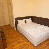 Room #40434813