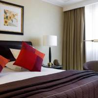 Montaigne Suite