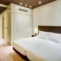 Room #1665529