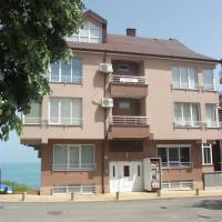 Апартаменты