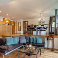 Suite (6 Adults)