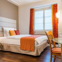 Single room city side with queen bed 10m2