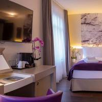Double Room -  Large