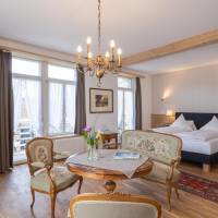 Signature Suite